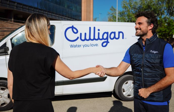 service premium camion culligan